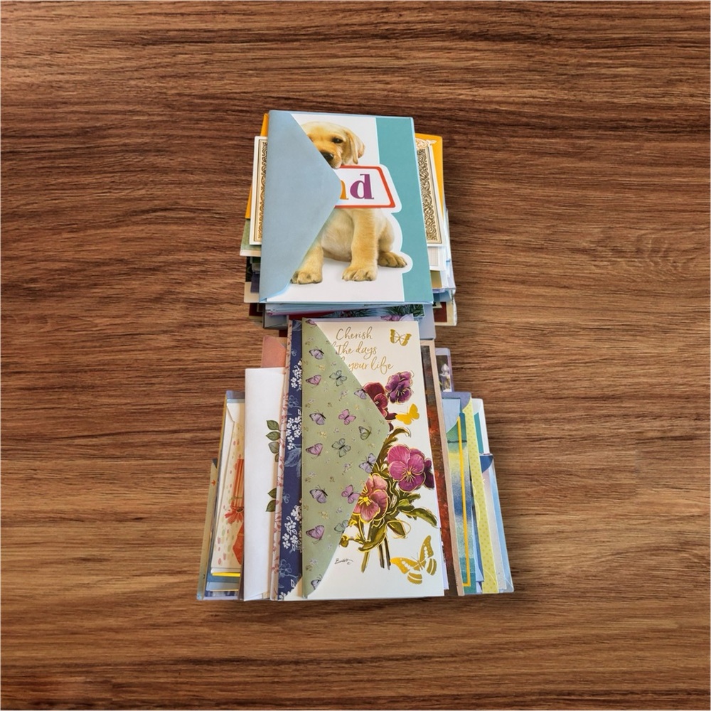 BRAND NEW 87 Colorful Greeting Card Assortment